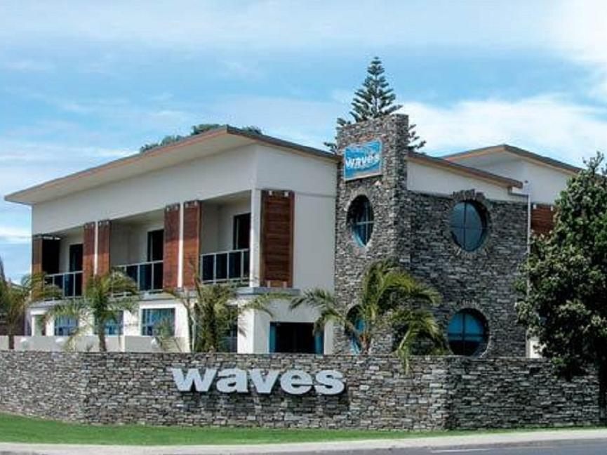 Waves Motel Orewa Exterior photo